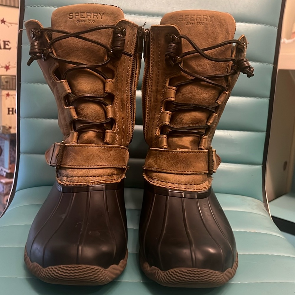 Sperry brown leather duck boots